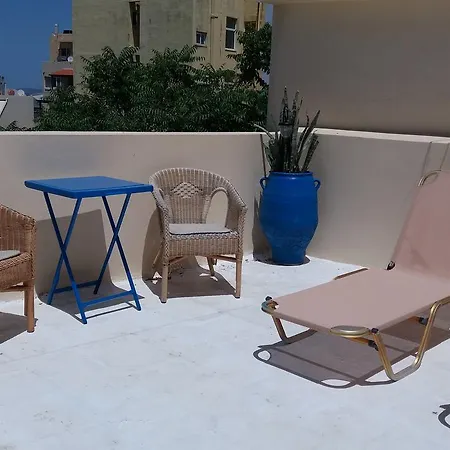 Heraklion Youth Hostel-2